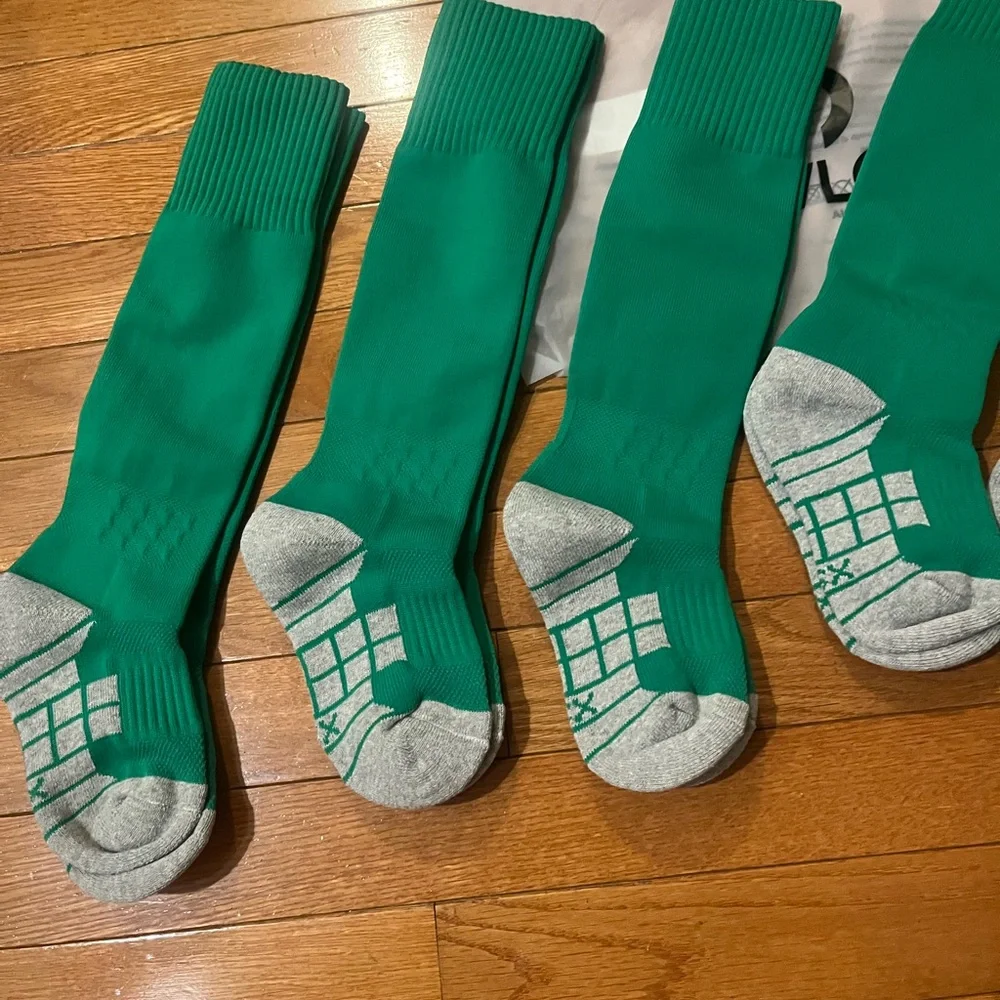 CWVLC Kids Soccer Socks 5 Pairs Team Sport Knee High Socks for Youth Kids Green